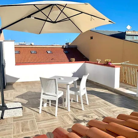 Casa Rosello - Con Terrazza - Due Passi Dal Centro Апартаменты Сассари