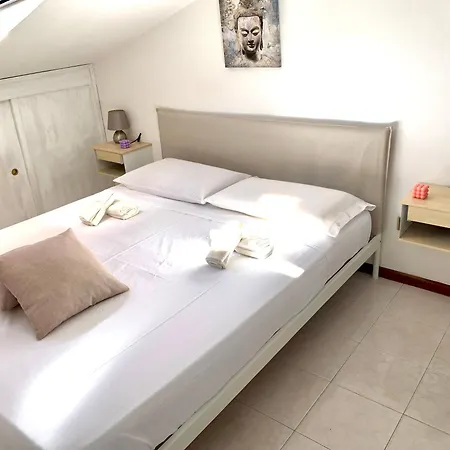 Casa Rosello - Con Terrazza - Due Passi Dal Centro Sassari